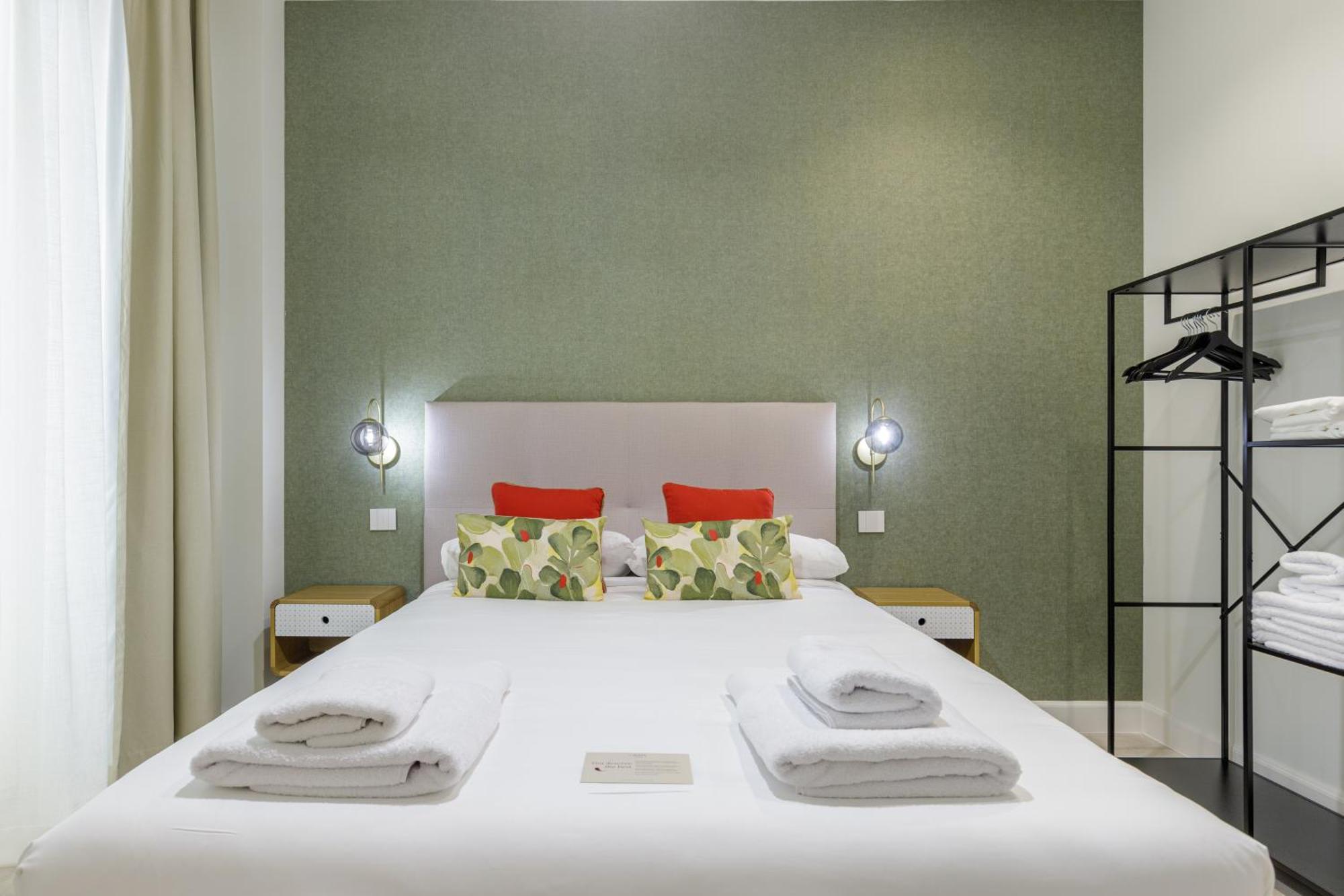 Plaza Del Siglo Suites & Boutique Apartments By Caleta Homes Malaga Ngoại thất bức ảnh